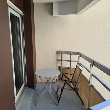 Chambre De 11 M2 Avec Balcon 巴黎 外观 照片