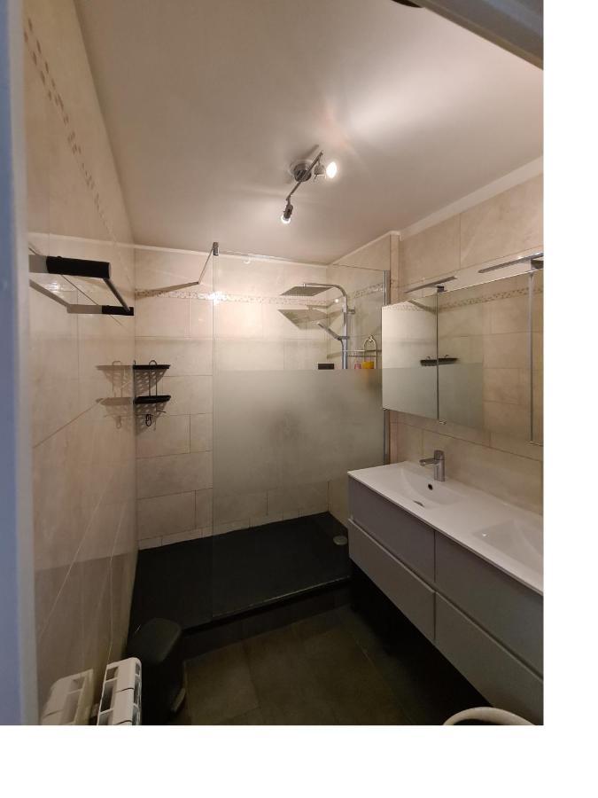 Chambre De 11 M2 Avec Balcon 巴黎 外观 照片